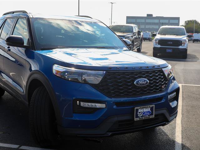 Certified 2023 Ford Explorer ST w/ Equipment Group 401A AWD/4WD image 11