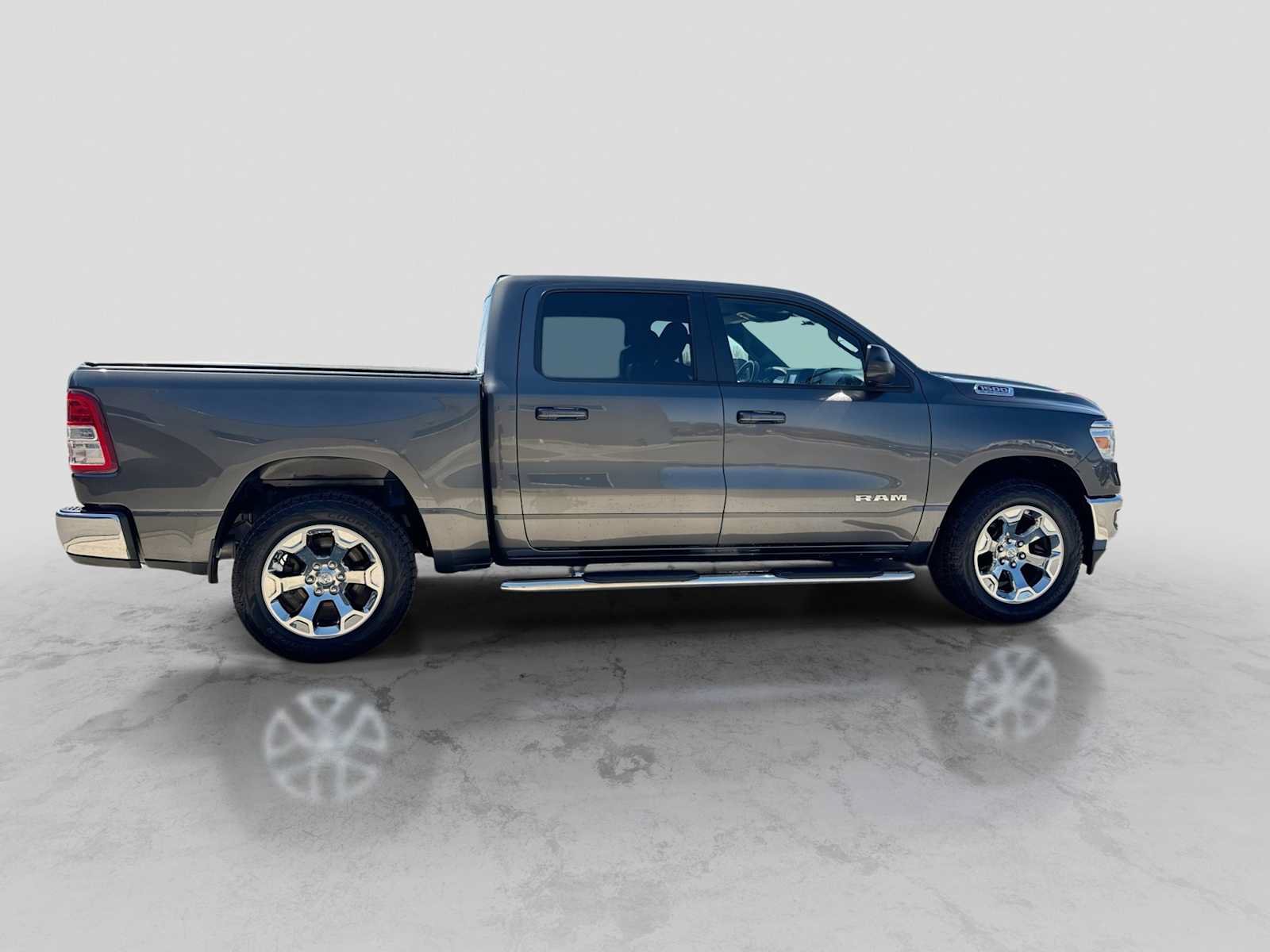 Used 2022 RAM 1500 Big Horn AWD/4WD image 7