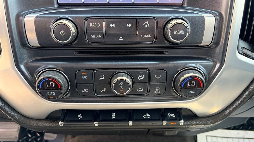 Used 2018 GMC Sierra 1500 SLE w/ SLE Value Package AWD/4WD image 12
