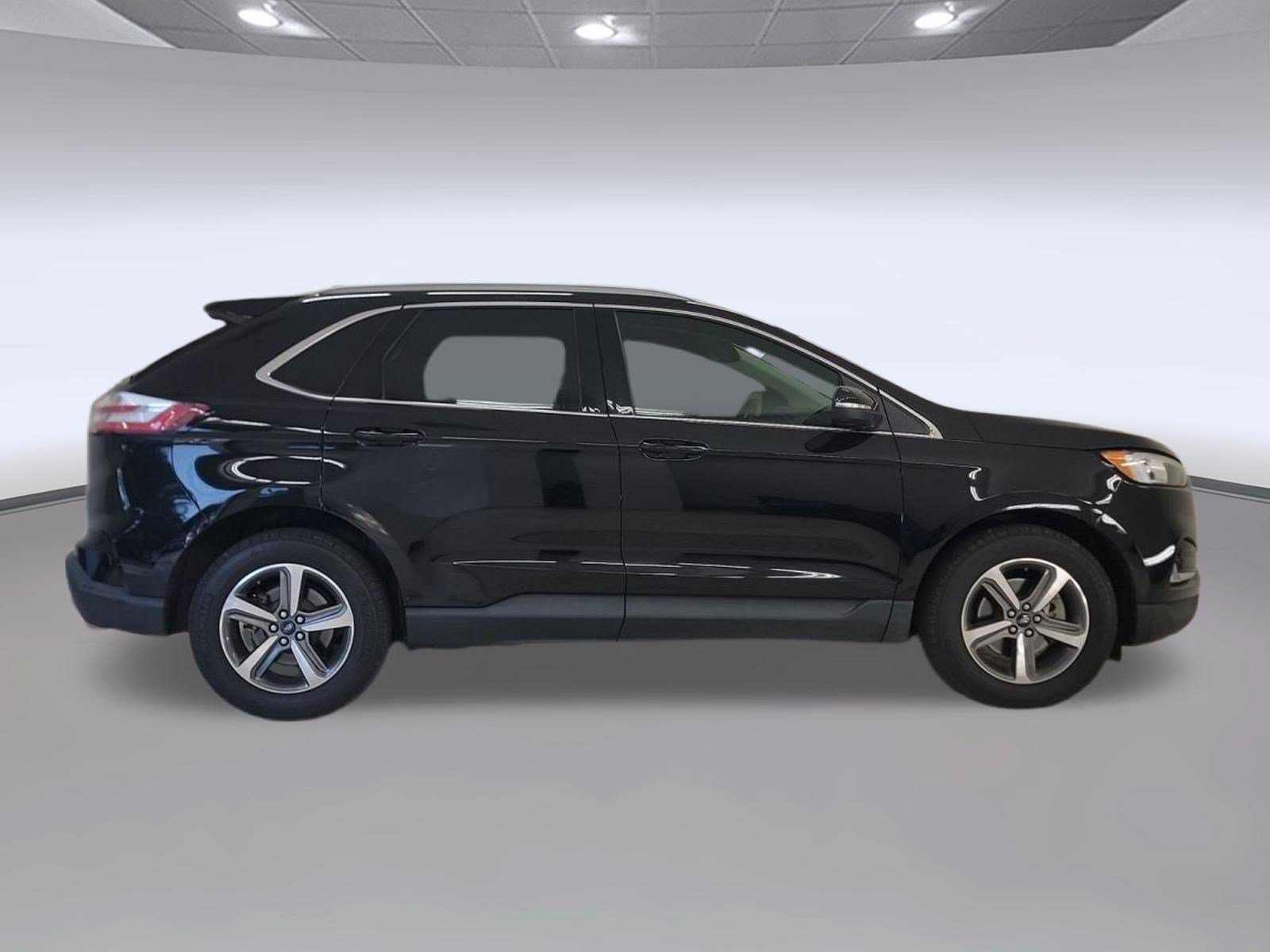Certified 2020 Ford Edge SEL w/ Convenience Package FWD image 6