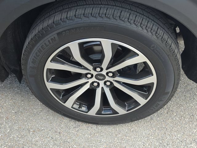 Certified 2023 Ford Explorer ST-Line w/ Class IV Trailer Tow Package RWD image 9