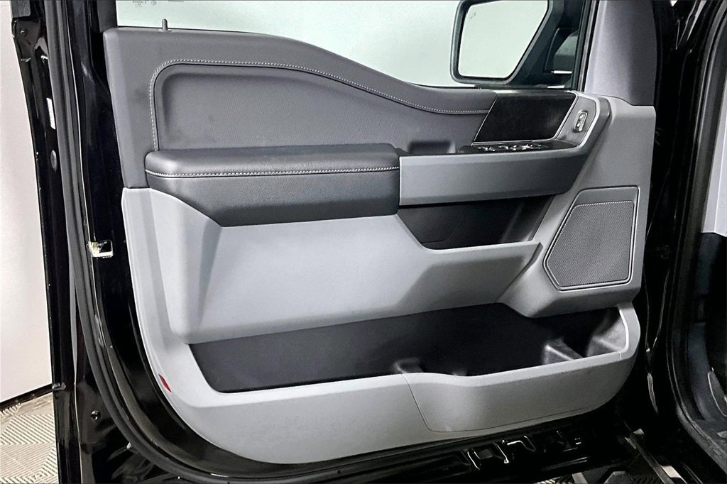 Certified 2022 Ford F150 XLT w/ Equipment Group 302A High image 18