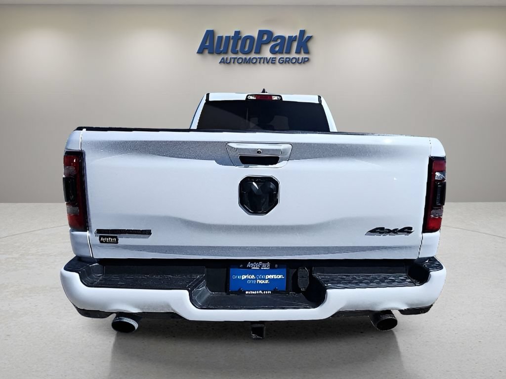 Used 2022 RAM 1500 Big Horn w/ Night Edition AWD/4WD image 7