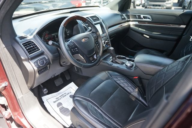 Certified 2019 Ford Explorer Platinum AWD/4WD image 8