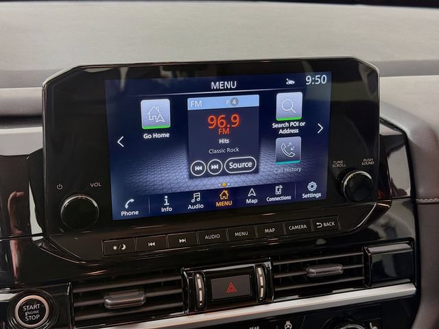 Used 2022 Nissan Pathfinder SL FWD image 18