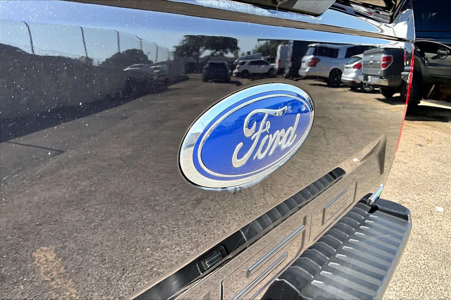 Certified 2019 Ford F150 XL w/ Equipment Group 101A Mid RWD image 31