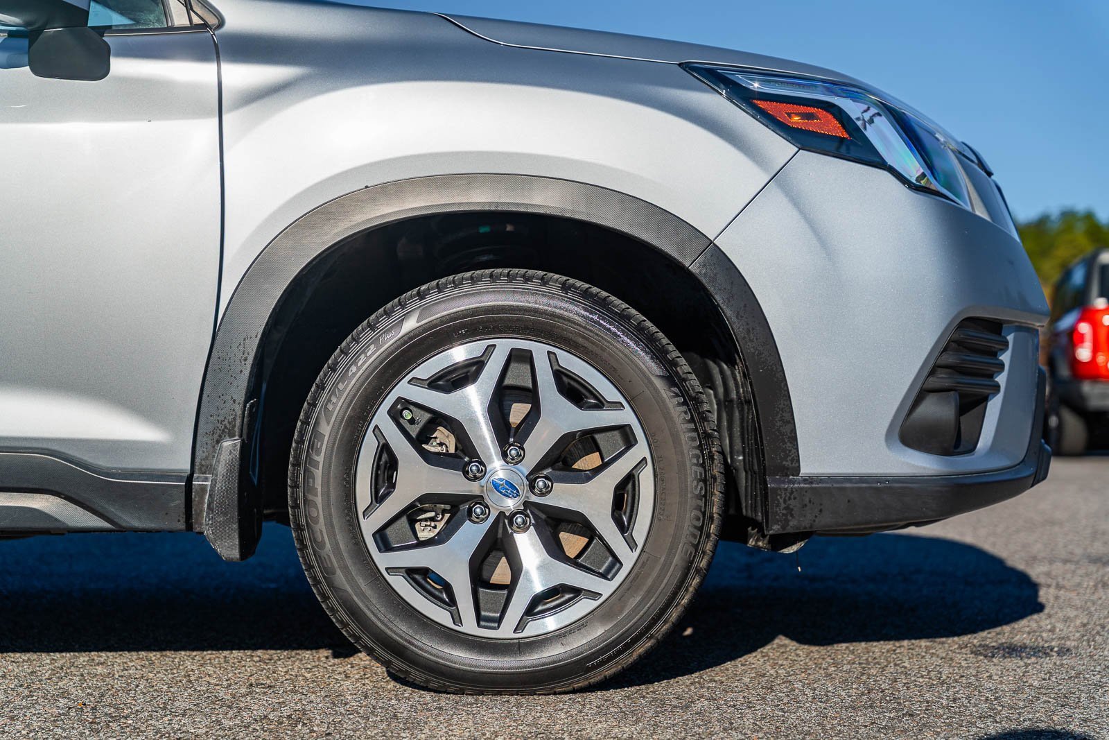 Used 2023 Subaru Forester Premium image 9