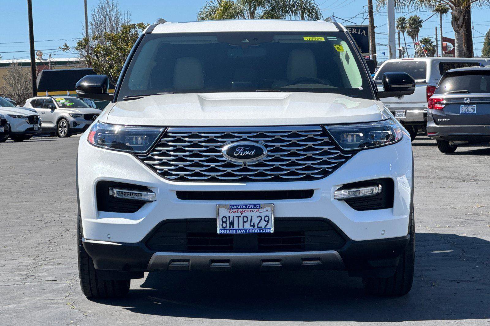 Certified 2021 Ford Explorer Platinum w/ Equipment Group 601A image 8