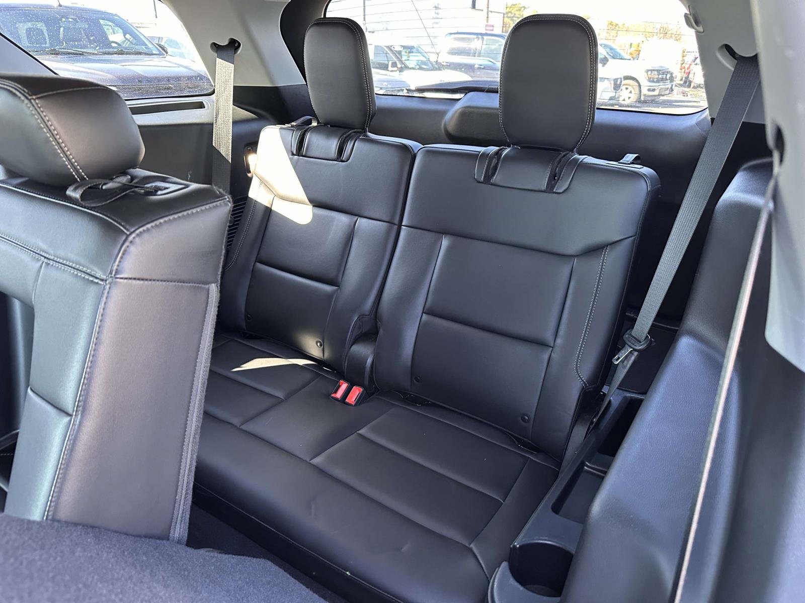 Certified 2022 Ford Explorer XLT w/ Equipment Group 202A image 14