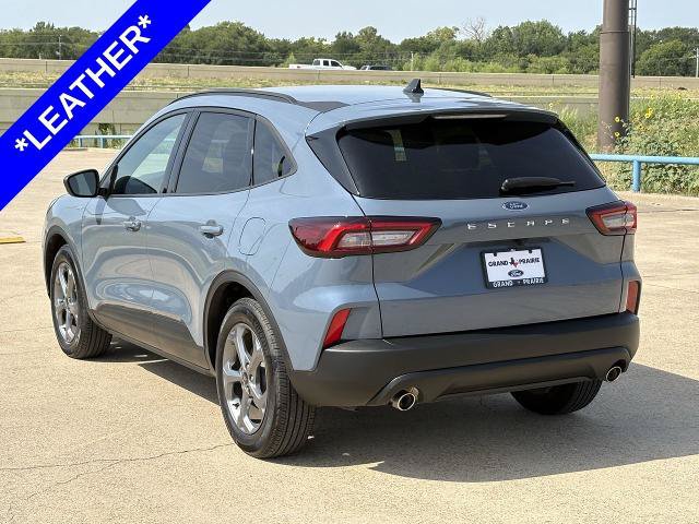 Certified 2025 Ford Escape ST-Line FWD image 6