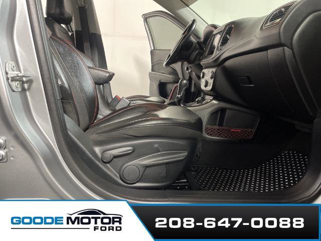 Used 2020 Jeep Compass Trailhawk image 24