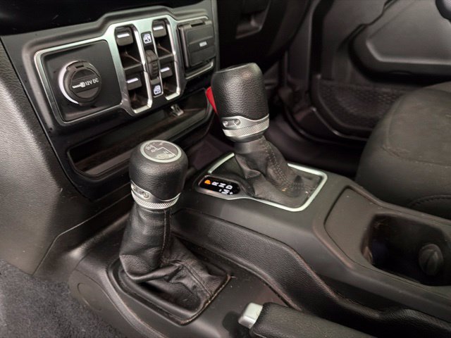 Used 2023 Jeep Gladiator Sport AWD/4WD image 26