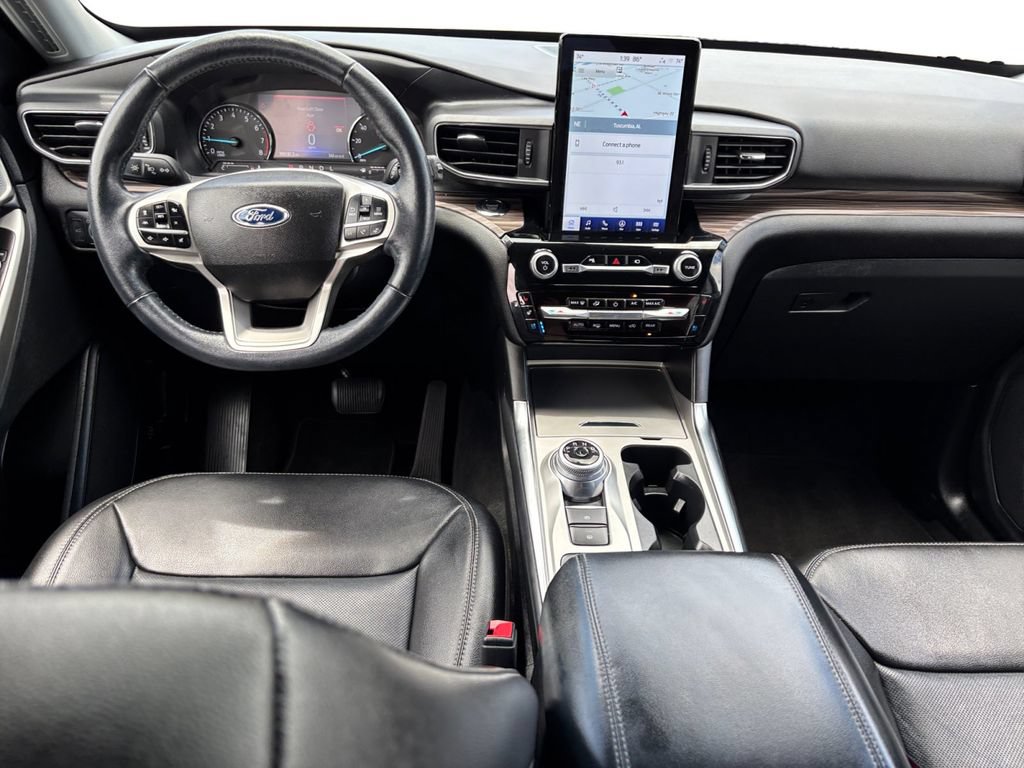 Certified 2022 Ford Explorer Limited w/ Limited Technology Package RWD image 17