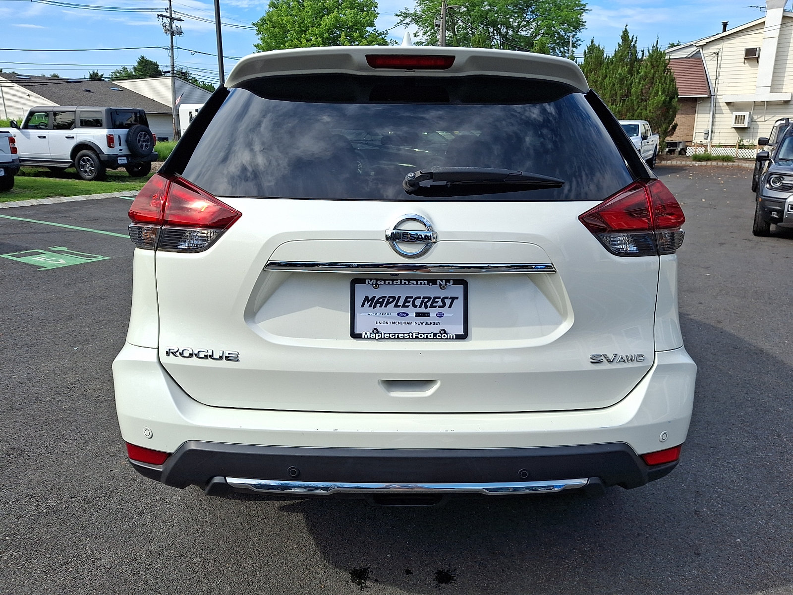 Used 2019 Nissan Rogue SV w/ Premium Package AWD/4WD image 6