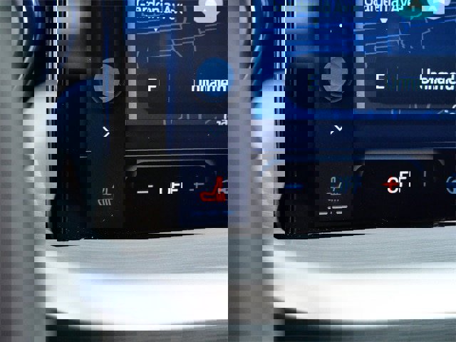 Certified 2023 Ford Escape Platinum image 21