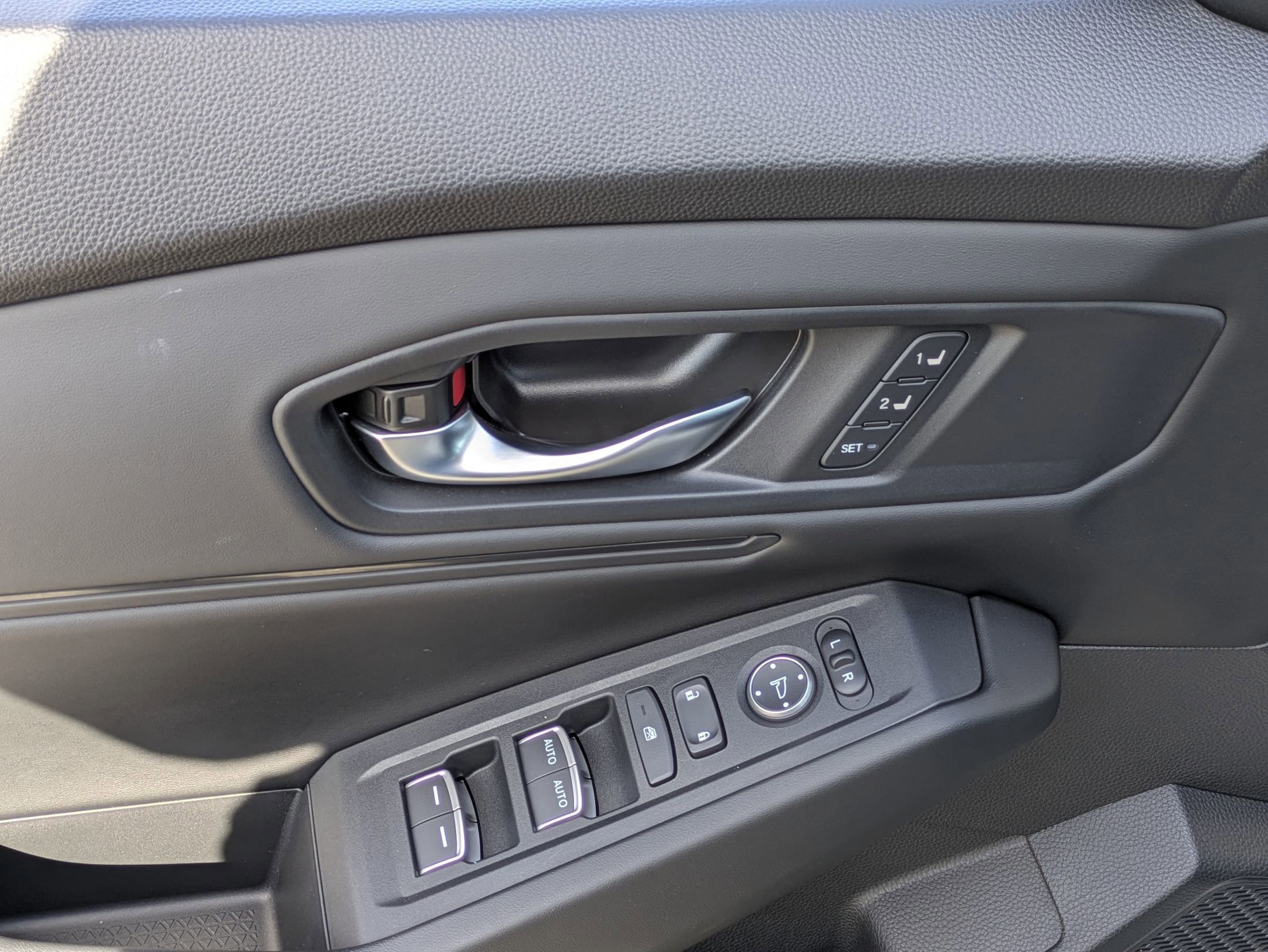 Used 2024 Honda Accord EX-L image 16