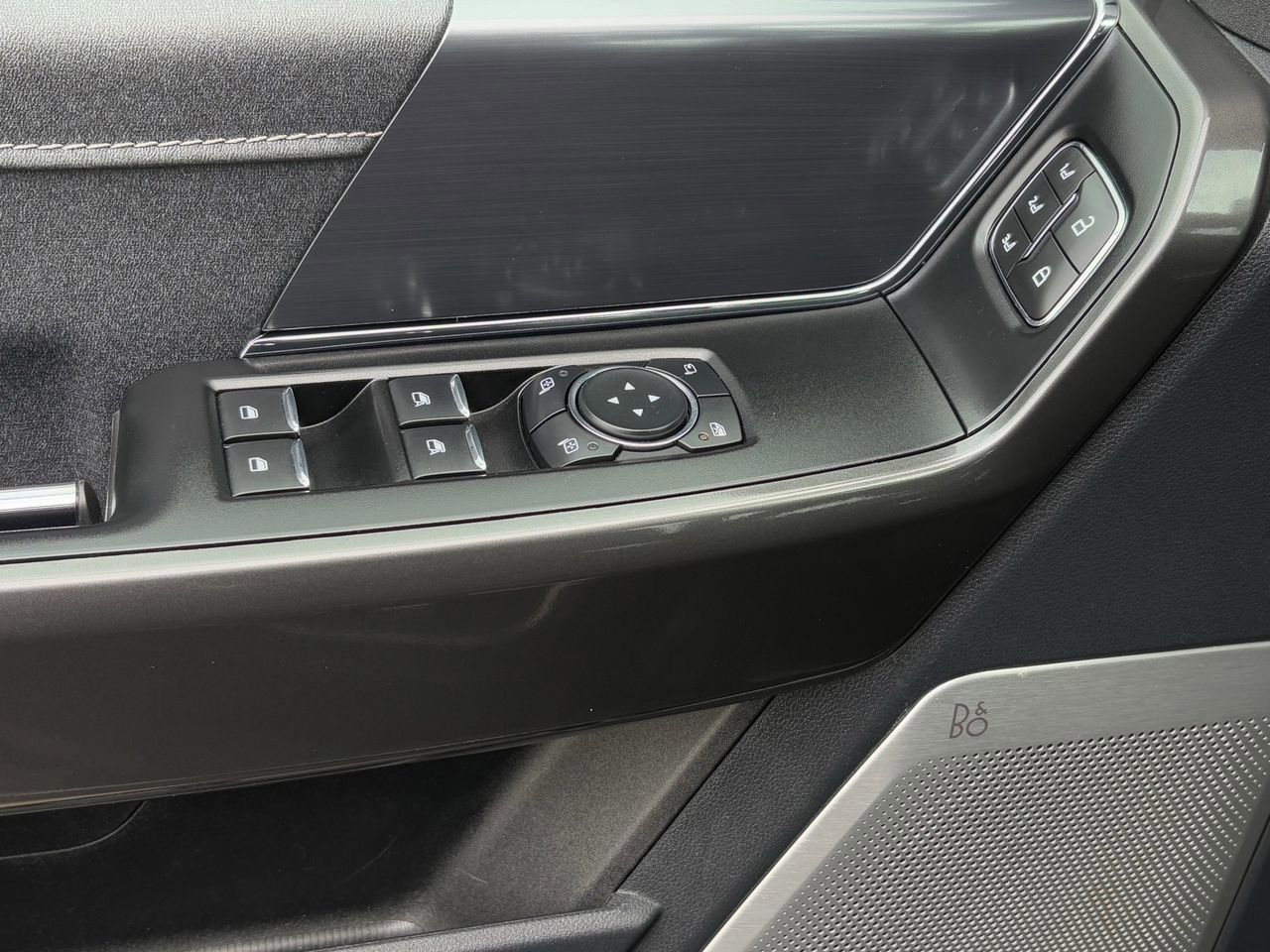 Certified 2023 Ford F150 Lariat w/ Equipment Group 502A High image 25