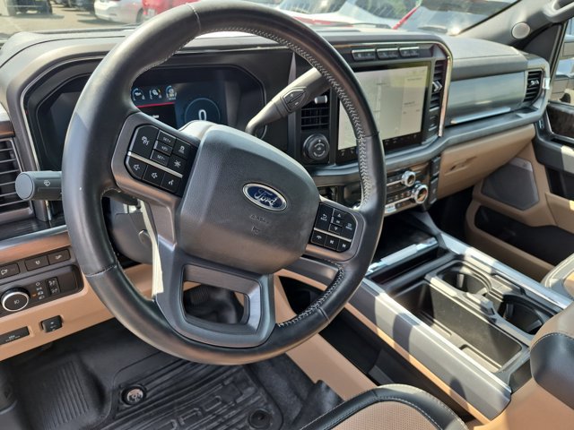 Certified 2024 Ford F350 Lariat w/ Lariat Ultimate Package AWD/4WD image 17