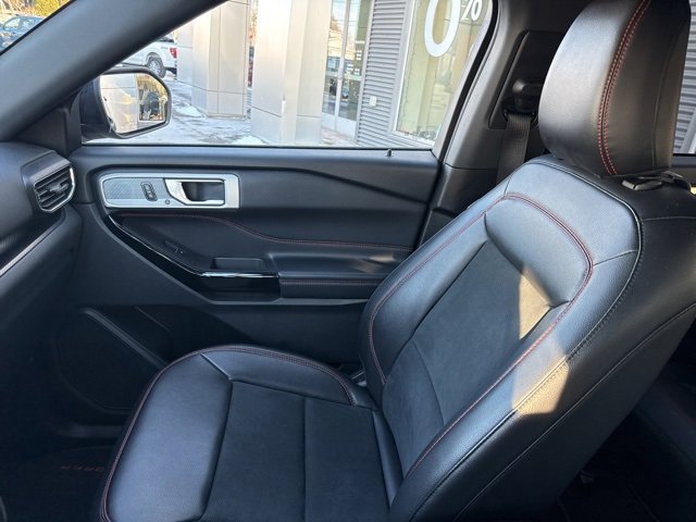 Certified 2022 Ford Explorer ST-Line w/ Class IV Trailer Tow Package image 27