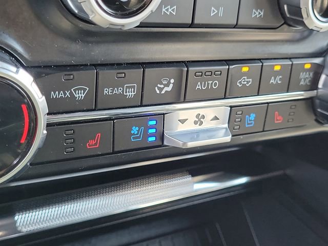 Certified 2023 Ford F150 Lariat w/ Equipment Group 502A High image 16