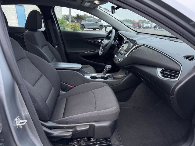 Used 2024 Chevrolet Malibu LT image 17