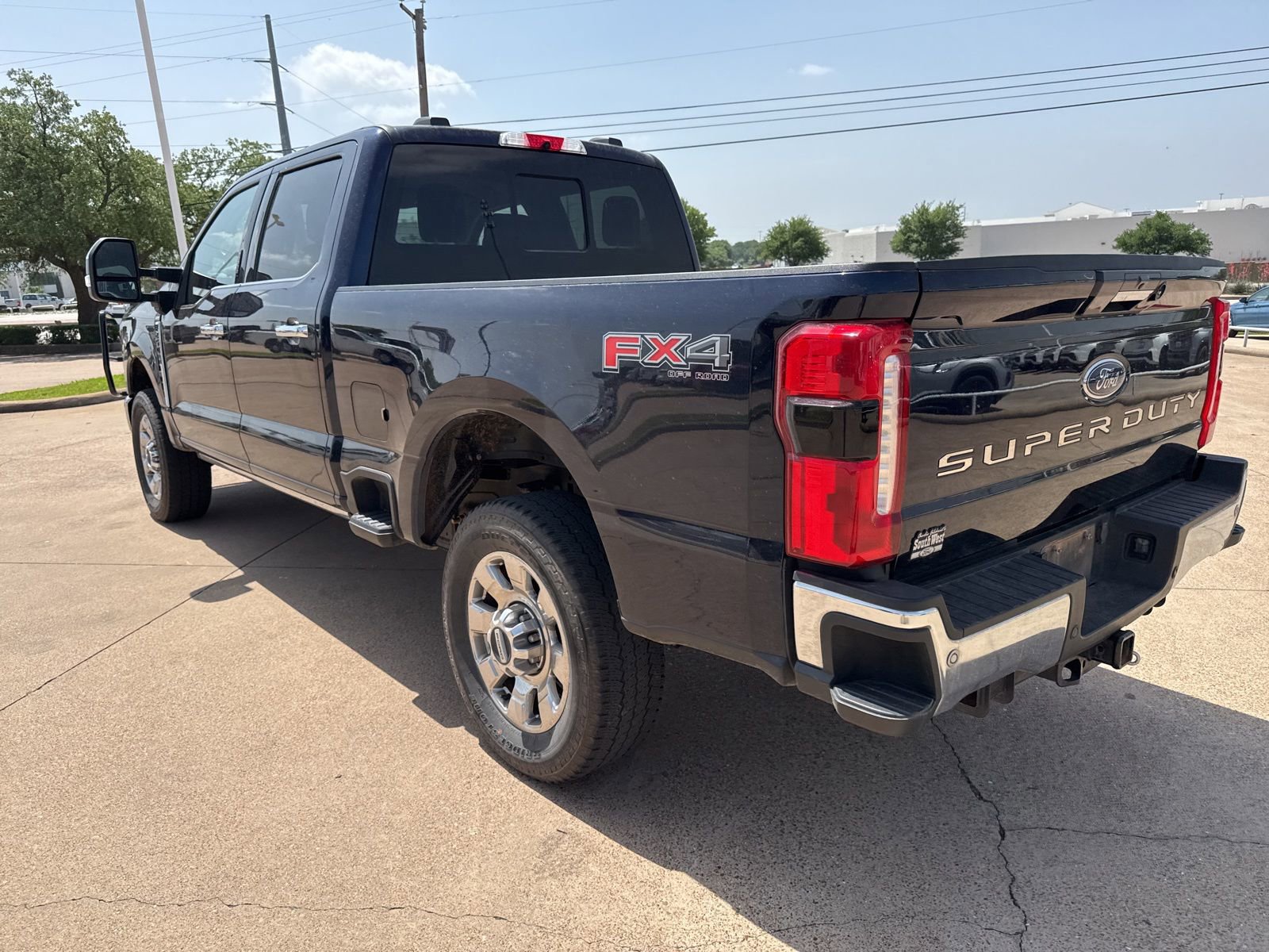 Certified 2024 Ford F250 Lariat w/ Lariat Ultimate Package AWD/4WD image 5