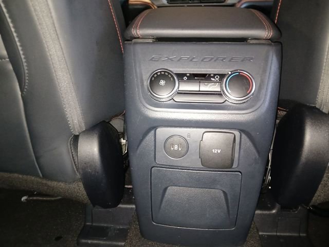 Certified 2025 Ford Explorer ST-Line image 59