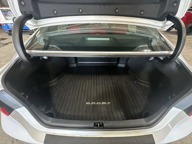 Used 2022 Toyota Camry XSE AWD/4WD image 26