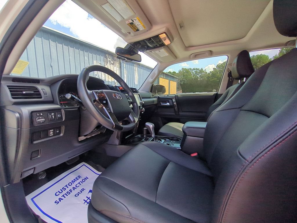 Used 2023 Toyota 4Runner TRD Off-Road Premium w/ Moonroof Package AWD/4WD image 13