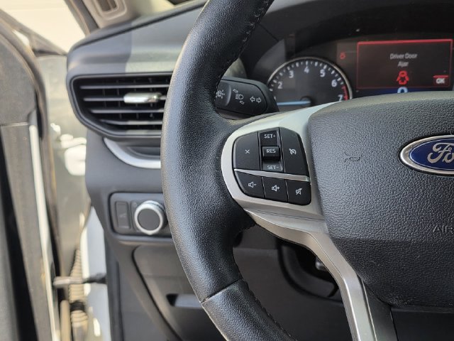 Certified 2022 Ford Explorer XLT RWD image 24
