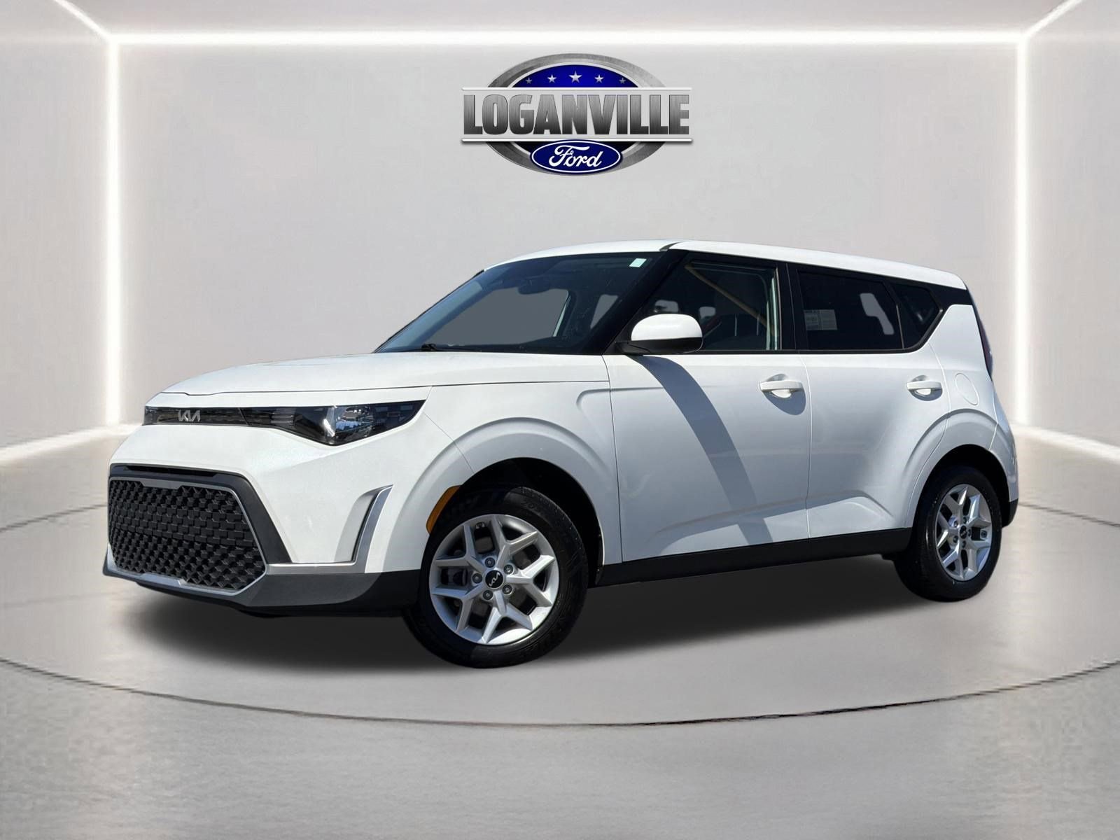 Used 2025 Kia Soul LX w/ LX Technology Package image 1