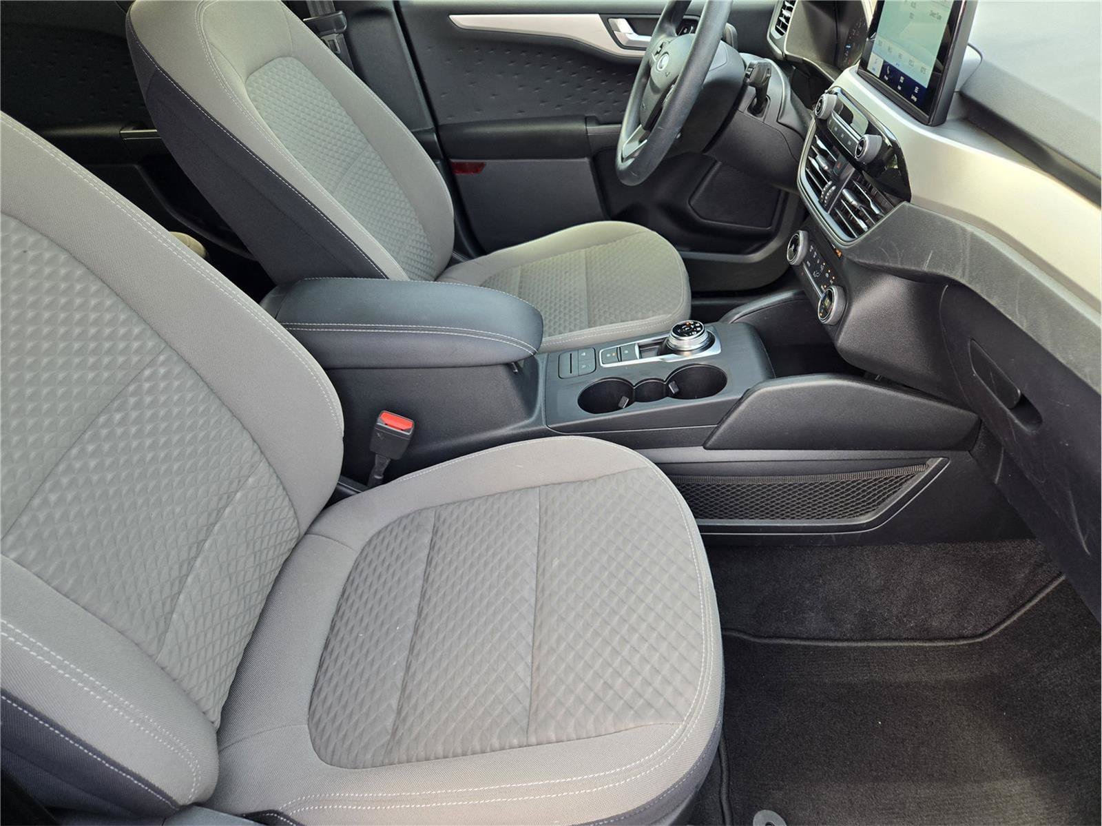 Certified 2020 Ford Escape SE FWD image 13