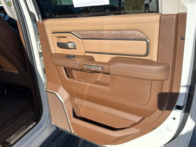 Used 2024 RAM 3500 Limited image 12