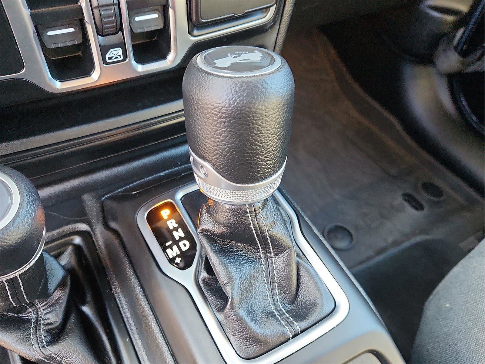 Used 2024 Jeep Wrangler Sport S image 14