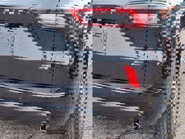 Certified 2024 Ford Escape ST-Line w/ Tech Pack #1 image 23