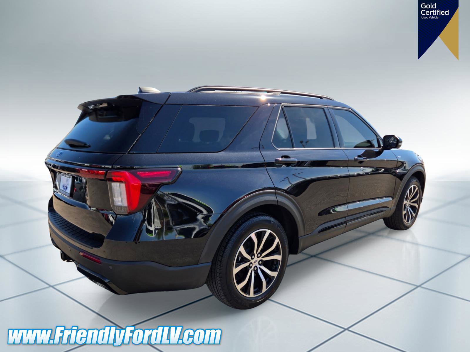 Certified 2026 Ford Explorer ST-Line RWD image 6