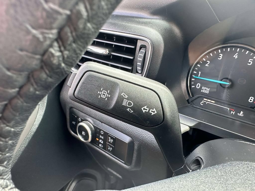 Certified 2024 Ford Explorer XLT w/ Equipment Group 202A AWD/4WD image 14