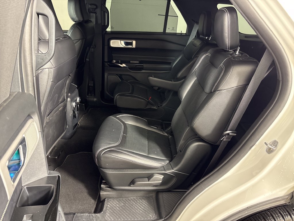 Certified 2021 Ford Explorer ST w/ Equipment Group 401A AWD/4WD image 31