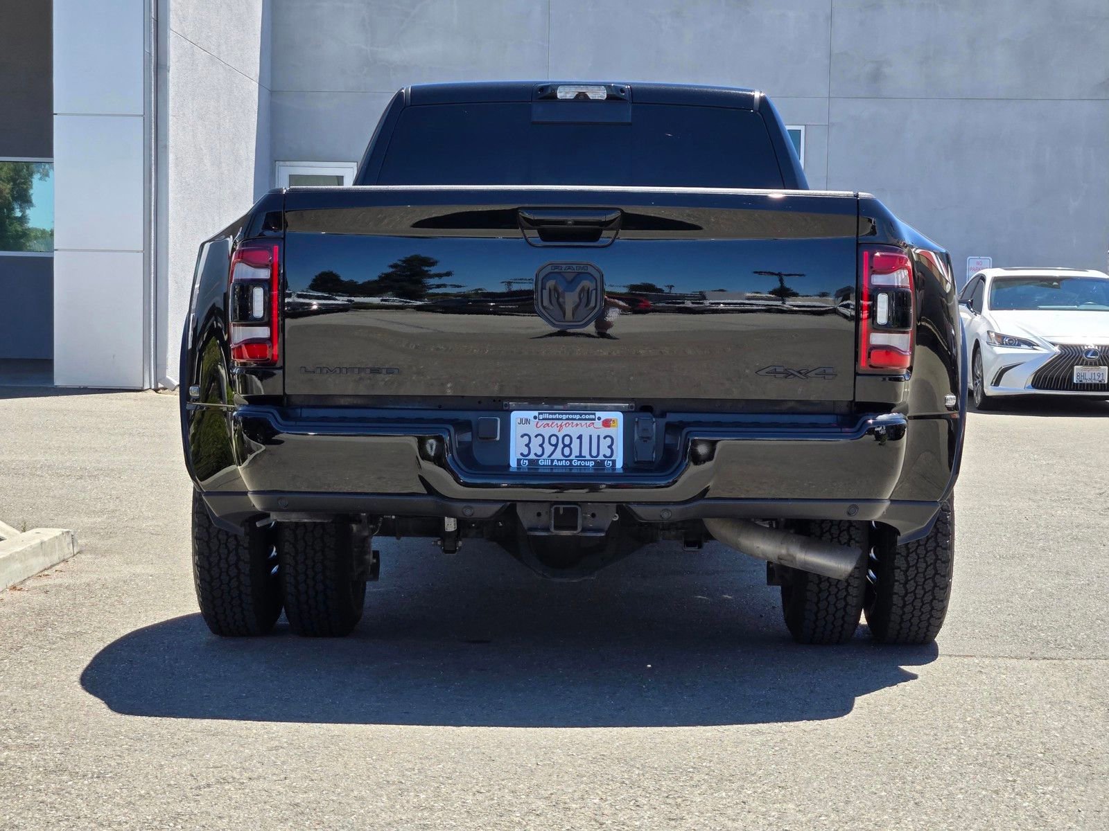 Used 2023 RAM 3500 Limited AWD/4WD image 5