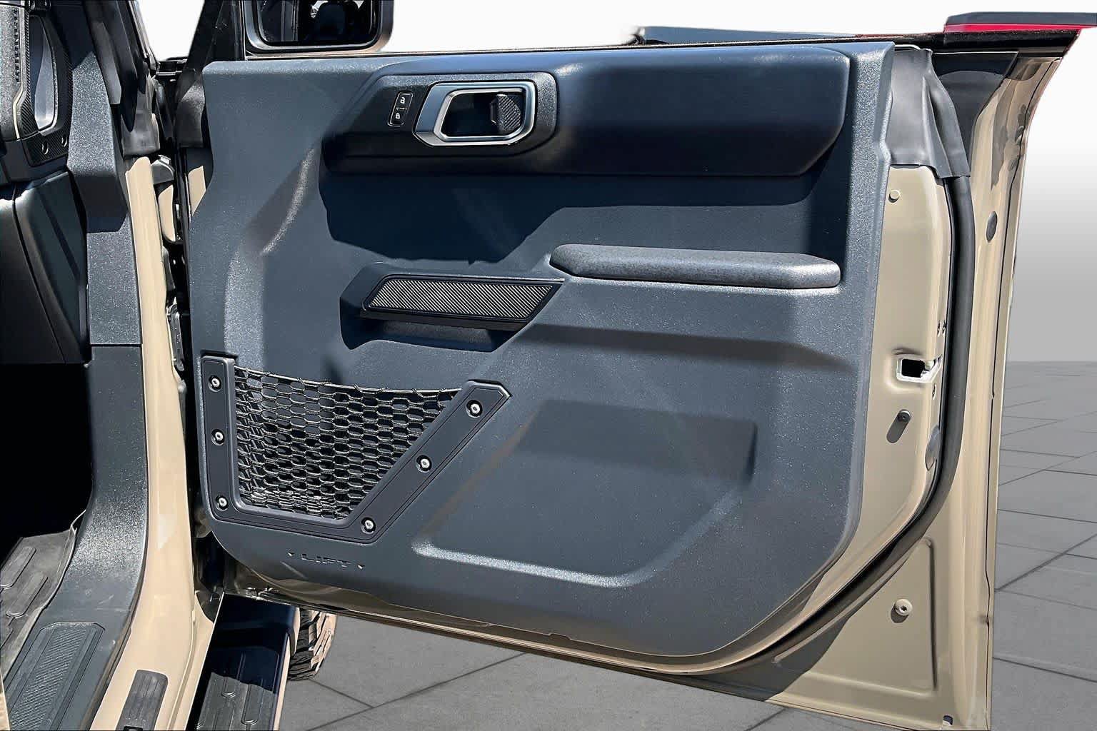Certified 2025 Ford Bronco Badlands AWD/4WD image 23