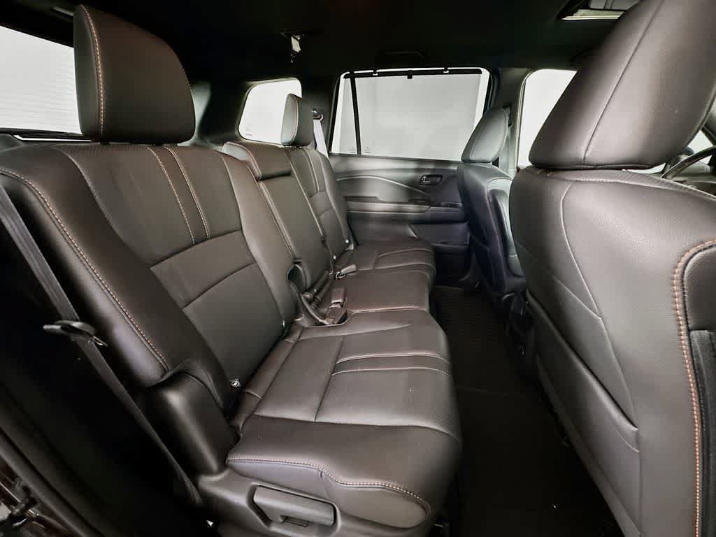 Used 2023 Honda Passport TrailSport image 33