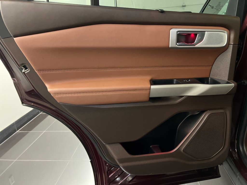 Certified 2022 Ford Explorer King Ranch w/ Class IV Trailer Tow Package image 35