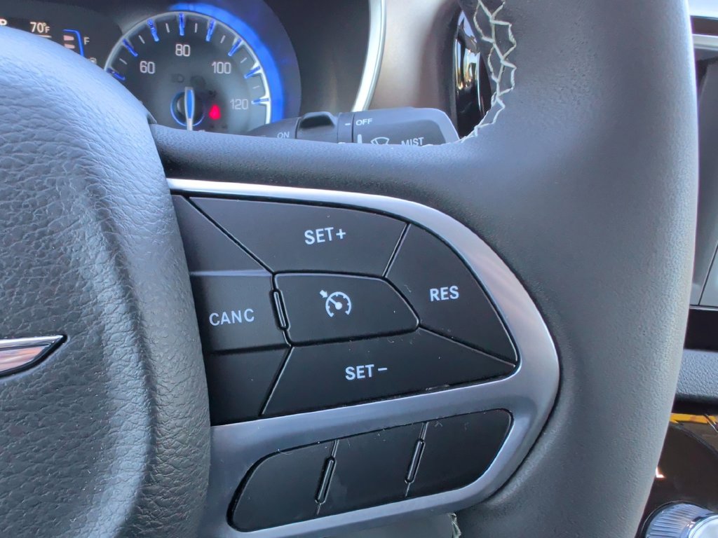 Used 2023 Chrysler Voyager LX FWD image 24