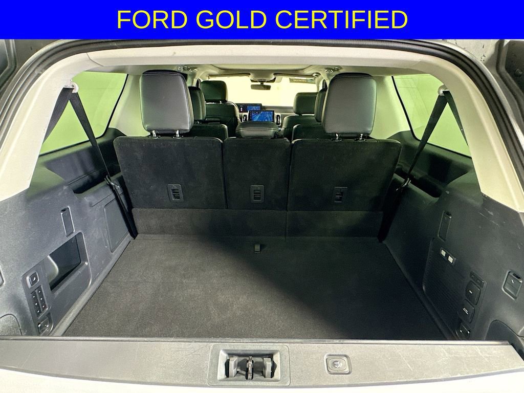 Certified 2025 Ford Expedition Max Platinum image 28