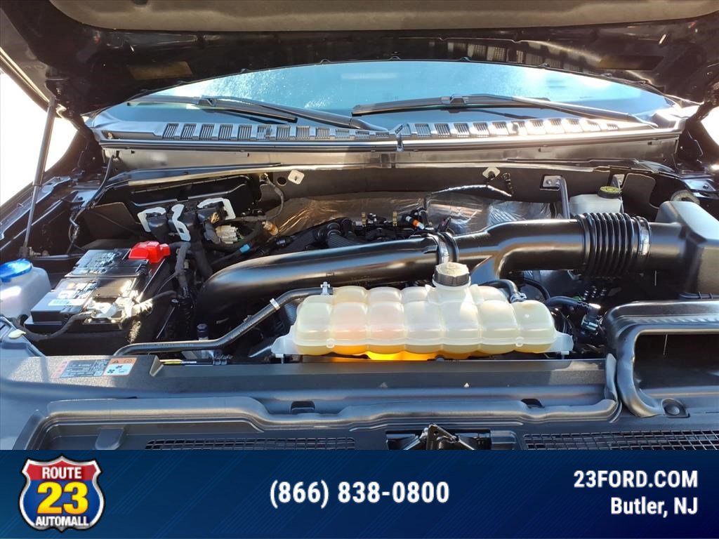 Certified 2022 Ford Expedition XLT image 24