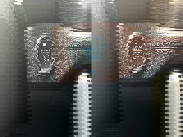 Certified 2023 Ford Expedition Limited image 25