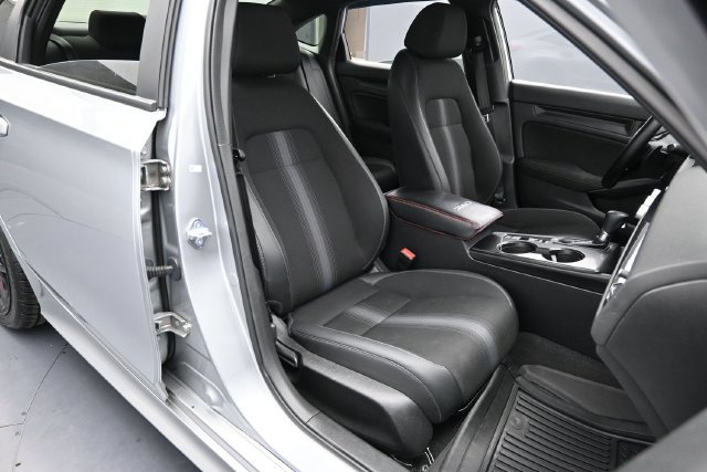 Used 2023 Honda Civic Sport image 28