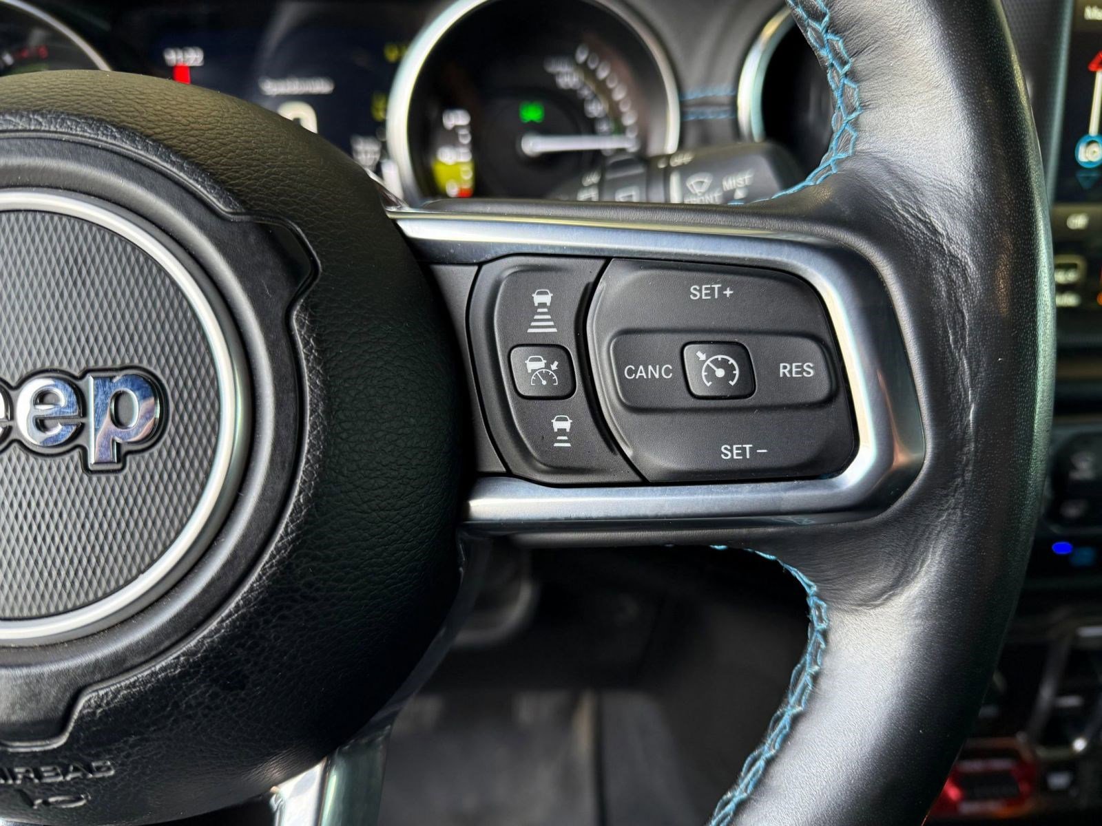 Used 2021 Jeep Wrangler Unlimited Rubicon 4xe w/ Steel Bumper Group image 26