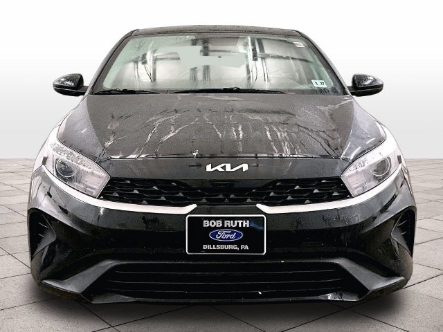 Used 2022 Kia Forte LXS FWD image 3