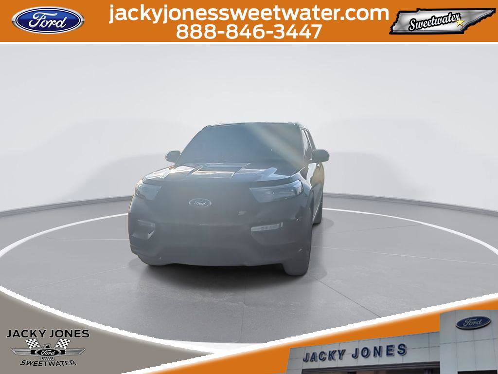 Certified 2022 Ford Explorer ST w/ Equipment Group 401A image 2